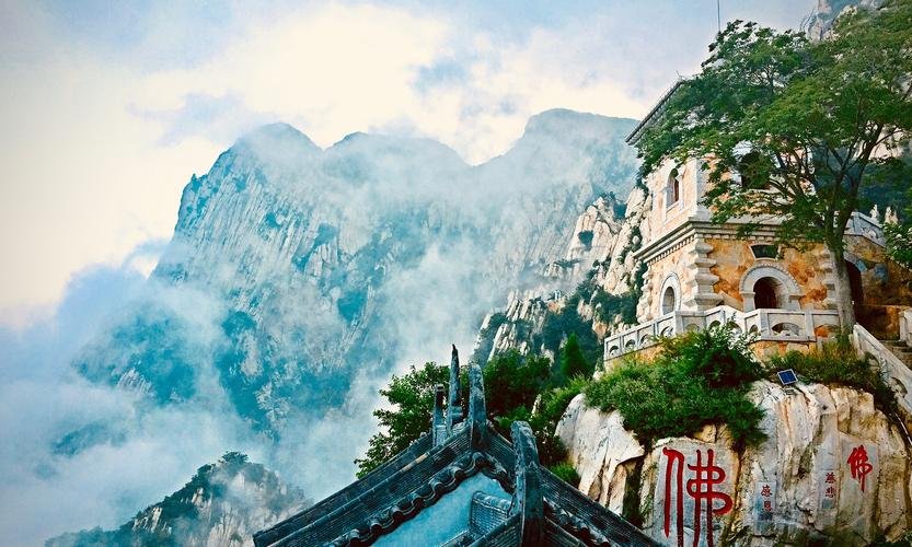 Mount Song: The Heart of Chinese Culture and Spirituality