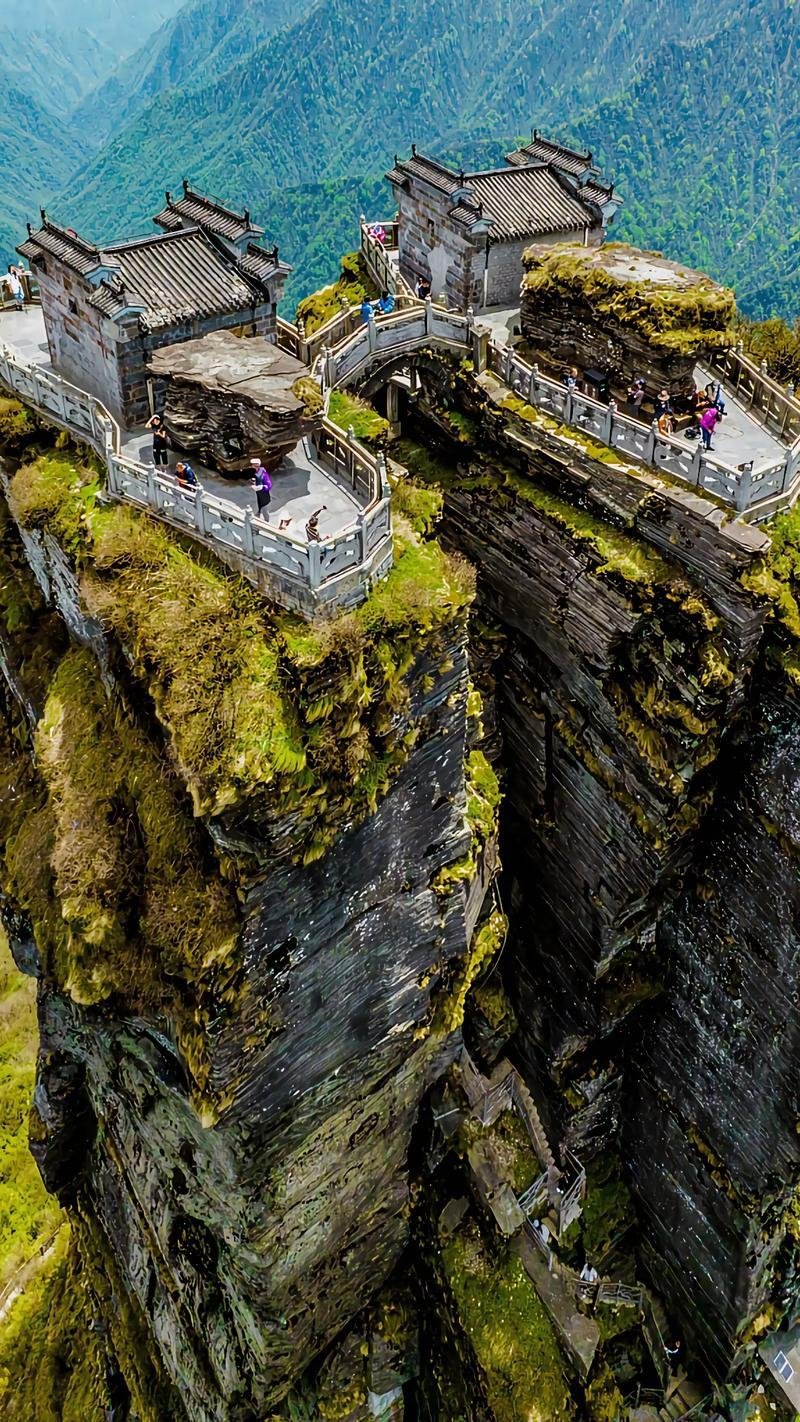 Mount Fanjing China 14