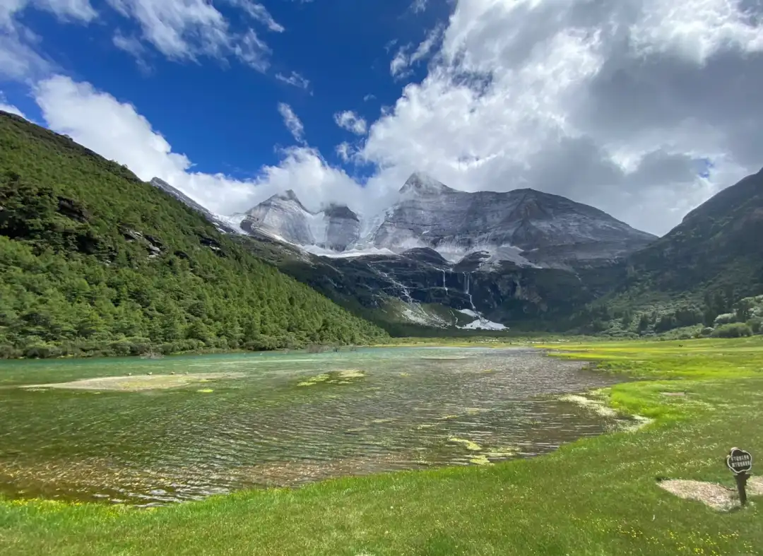 mount siguniang snow mountains sichuan