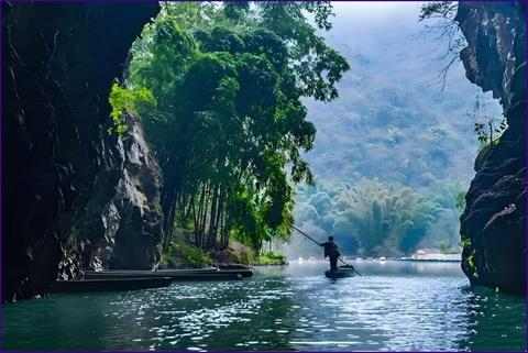 Travel Guide To Yunnan River